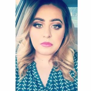 Meet your Posher, Fatima